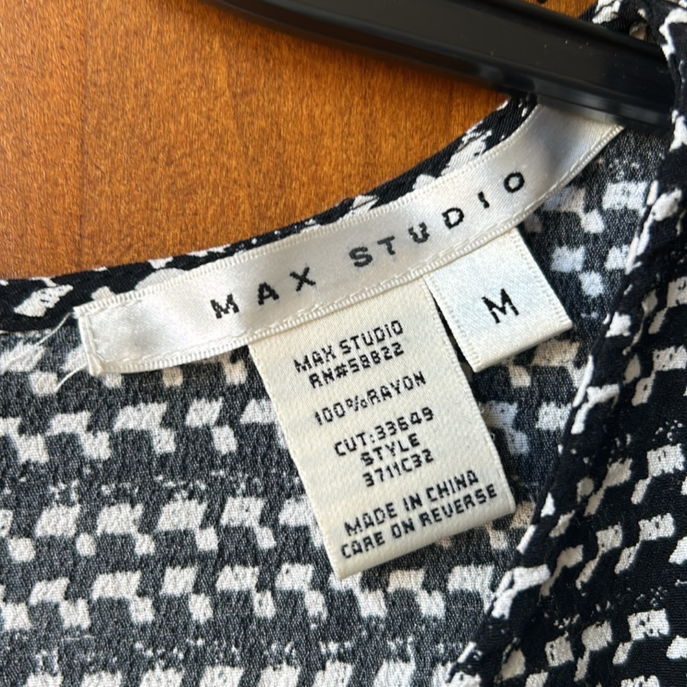 Max Studio Blouse - Picture 4 of 8